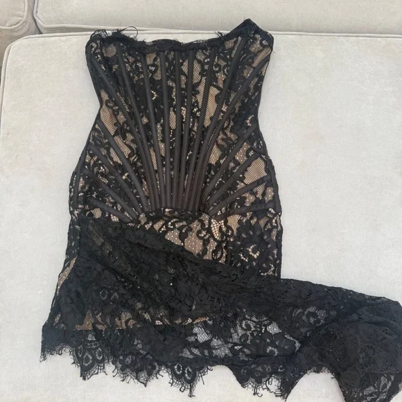 Heiress Beverly Hills dress - Picture 2 of 3